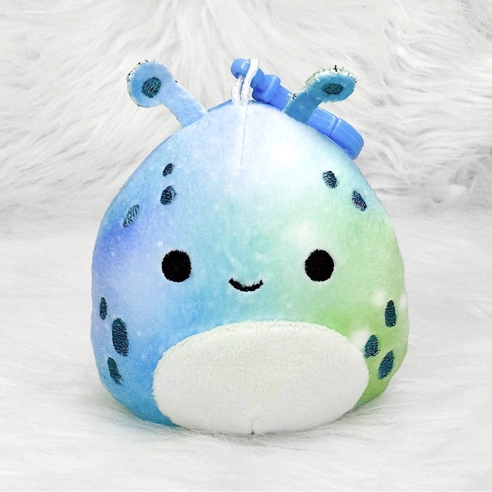 NWT Zinx the Alien squishmallow clip !!